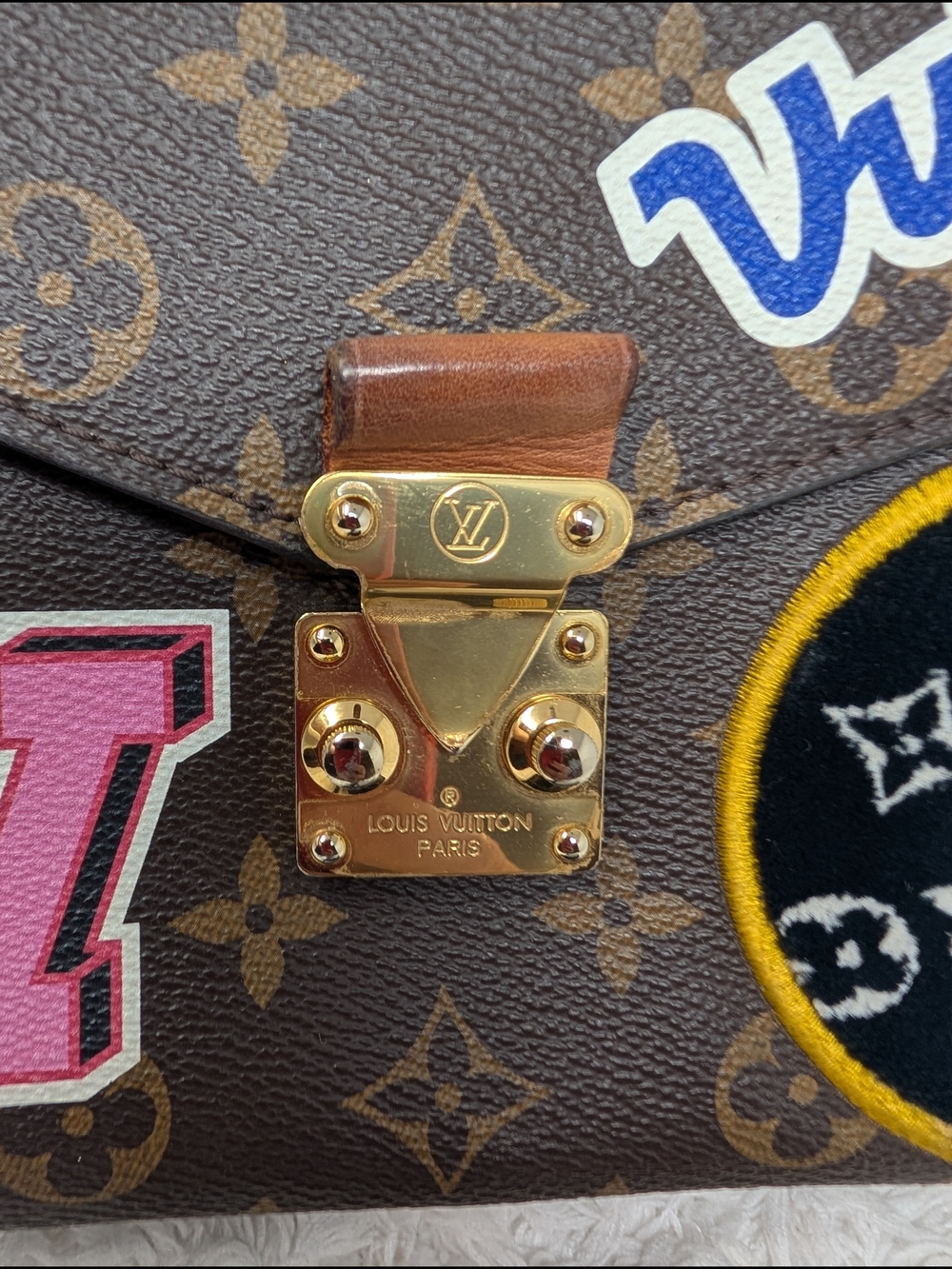 Louis Vuitton Limited Edition Patches  Metis Pochette‎ Crossbody Shoulder Bag - Picture 5 of 16